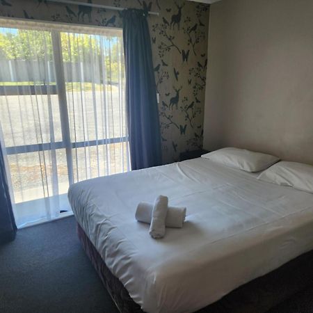 Stag Park Accommodation Taupo Luaran gambar